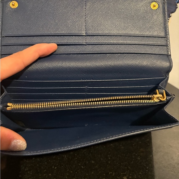 Prada (in box) Long Blue Snap Wallet - Picture 5 of 6